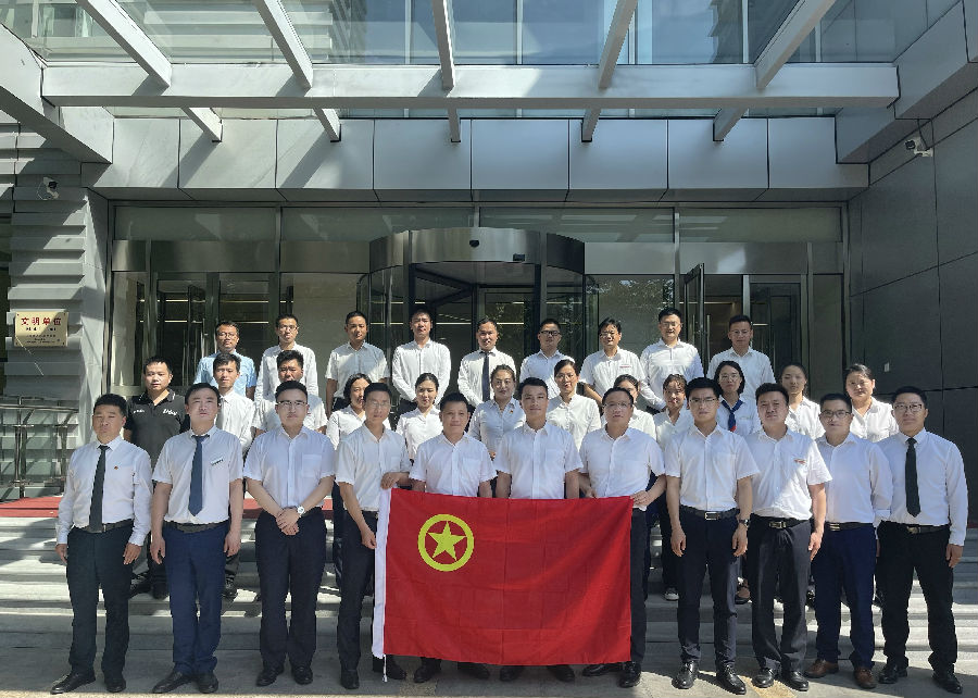 團委年度總結表彰大(dà)會5.jpg